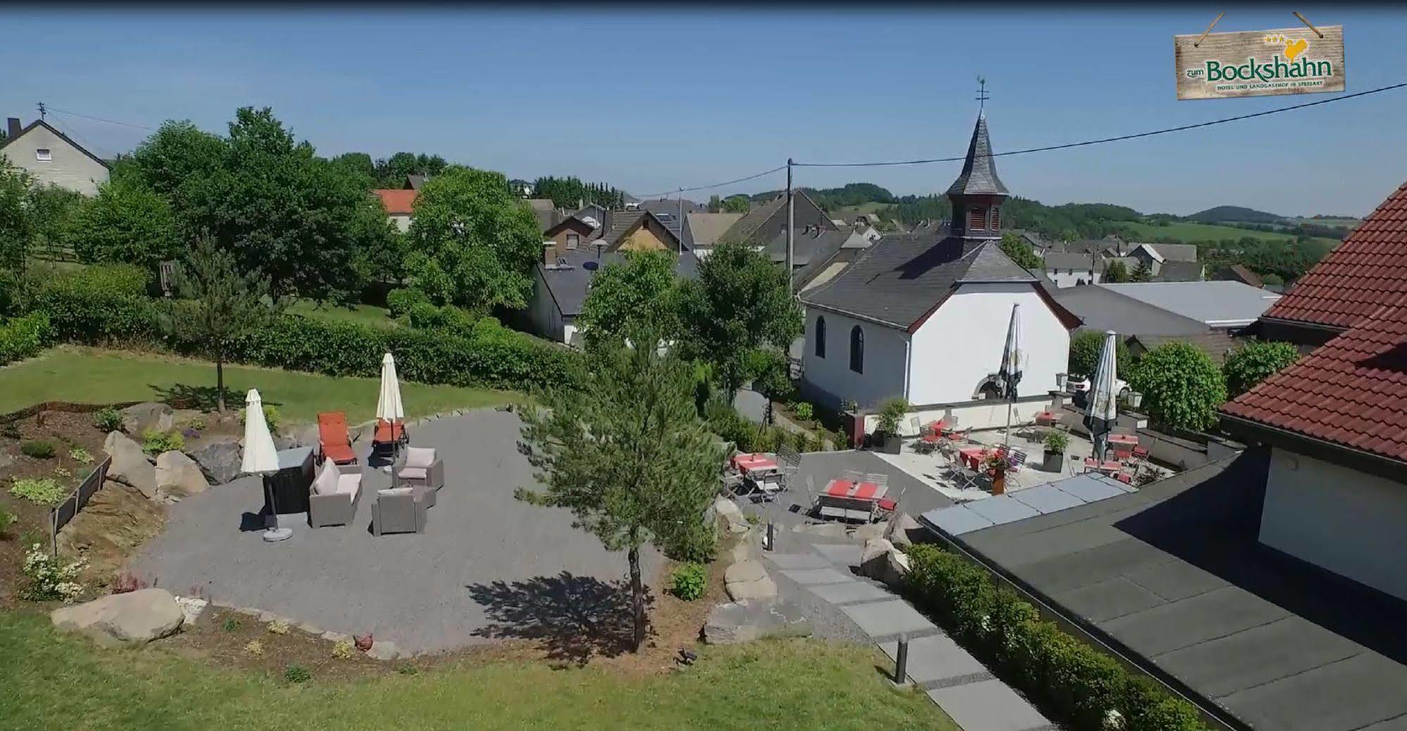 Hotel Und Landgasthof Zum Bockshahn Spessart  Екстериор снимка