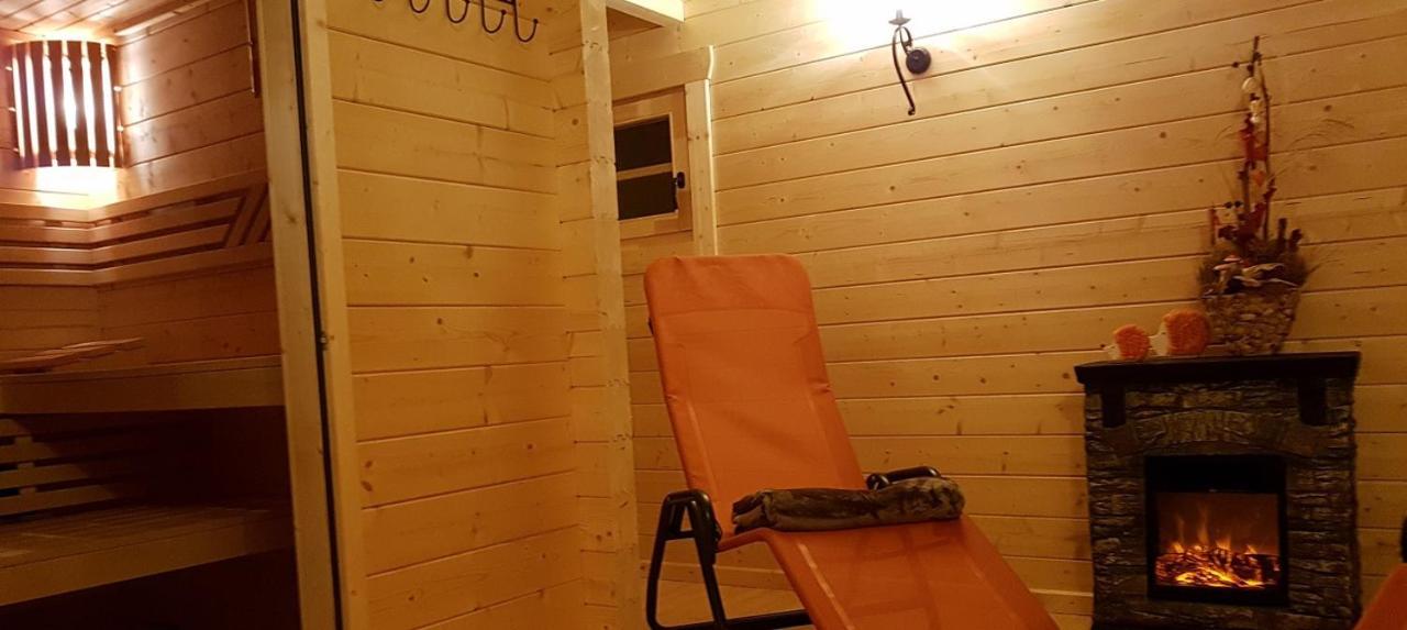 Hotel Und Landgasthof Zum Bockshahn Spessart  Екстериор снимка